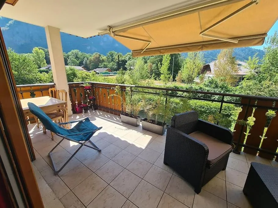 Apartament Superbe Appartement Avec Terrasse Passy  Francja